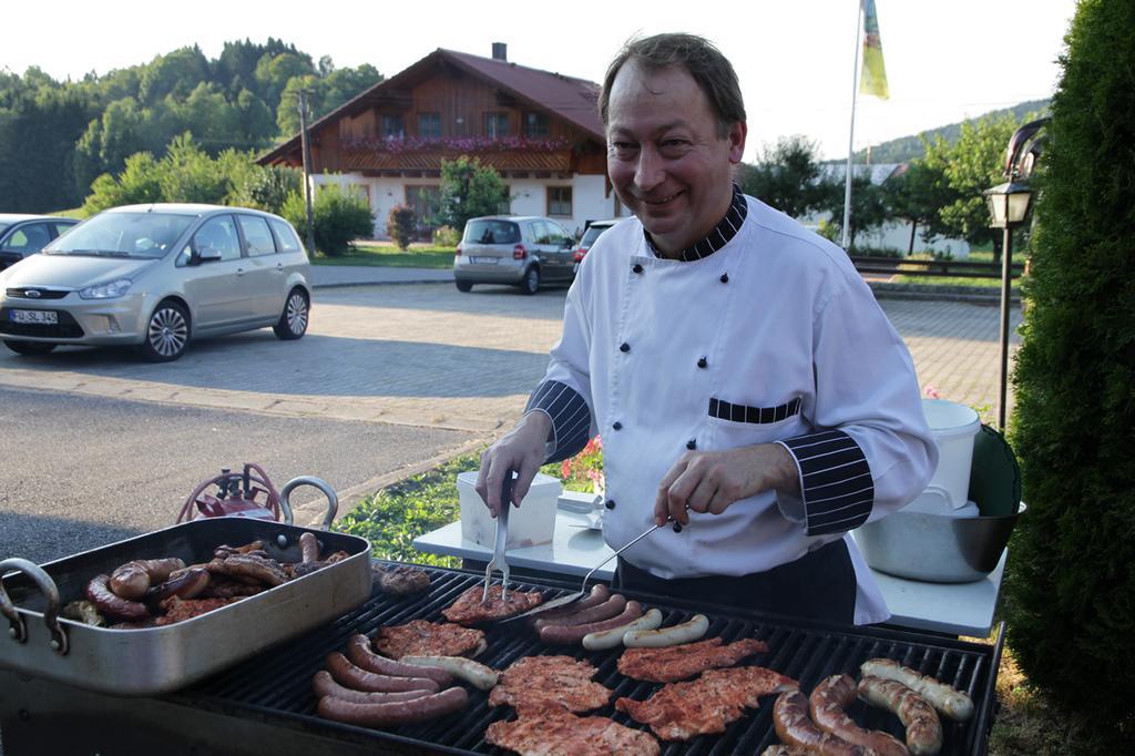 Gasthof-Hotel Dilger Rattenberg المظهر الخارجي الصورة